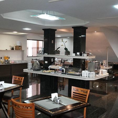 Universo Hotel เปาลีเนีย ภายนอก รูปภาพ