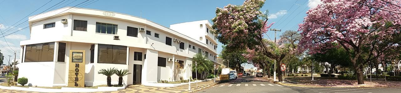 Universo Hotel เปาลีเนีย ภายนอก รูปภาพ